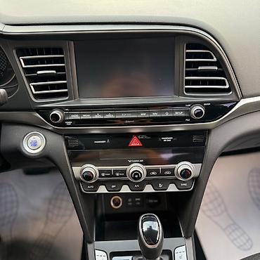 тачка муравей: Hyundai Avante: 2019 г., Автомат, Бензин, Седан — 5