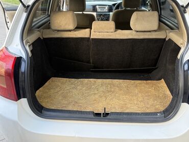 Toyota: Toyota Corolla: 2004 г., 1.5 л, Автомат, Бензиновая, Хэтчбэк — 17