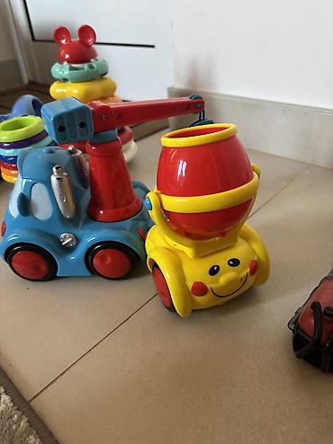 hello kitty i prijatelji: Igracke za bebe i decu ocuvane — 8