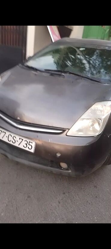 tayota: Tayota prius arenda gunu 25 arenda rasxosd menlik