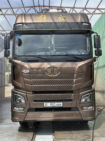 Тягачи: Тягач, Тентованный — 5