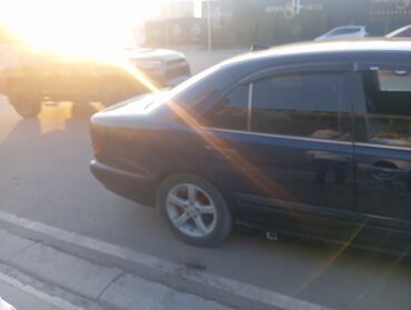 Mercedes-Benz: Mercedes-Benz CE-Class: 2000 г., 2 л, Механика, Бензин, Седан — 7