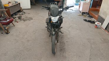 мотоцикл спорт турист: Спортбайк 125 куб. см, Бензин, Чоңдор үчүн, Колдонулган
