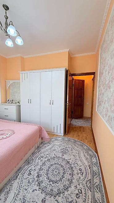 105: 3 комнаты, 70 м², 8 мкр 105 серия, 4 этаж, Косметический ремонт — 2