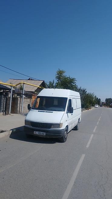 спринтер двухскатный: Грузовой фургон Mercedes-Benz Sprinter (первое поколение, высокий — 1