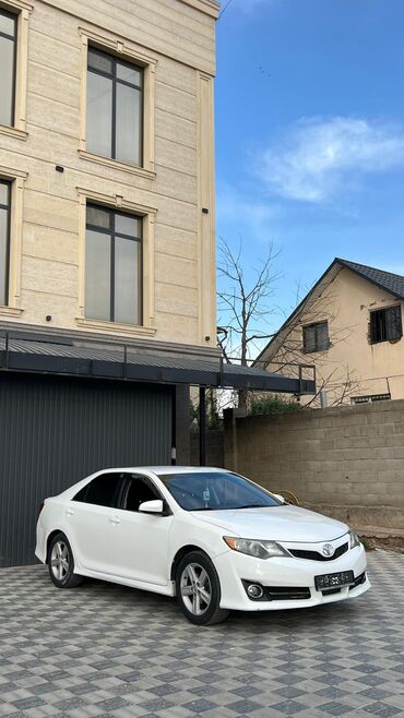 Toyota: Toyota Camry: 2012 г., 2.5 л, Типтроник, Бензин, Седан