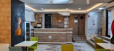 Restoran, kafelər: Nəsimi rayonu,28 may metrosunun yaxınlığında, 4 otağlı 200 kv.m sahəsi — 5