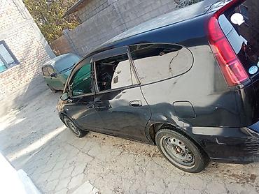 pod: Honda Stream: 2004 г., 1.7 л, Автомат, Бензин, Минивэн — 4