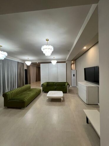 Долгосрочная аренда квартир: 3 комнаты, Агентство недвижимости — 1