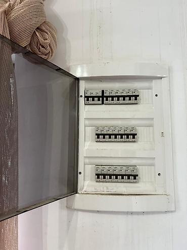 Продажа коттеджей и домов: 🔷 Продаётся дом на Иссык-Куле 🔷 📍 с. Бостери, район «Городок» 🔷 Всего — 14