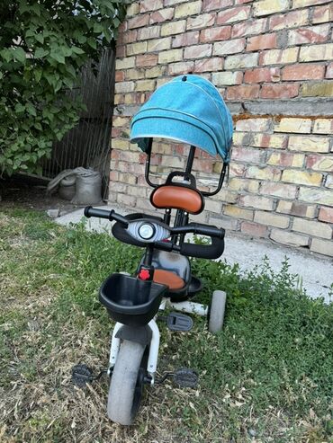 купить бассейн надувной: Детский велосипед, 3-колесный, 1 - 3 года, Б/у