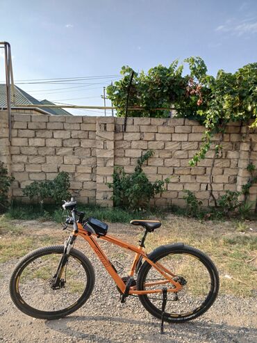 kredit velosipedlər: Yeni Şəhər velosipedi Isma, 26"