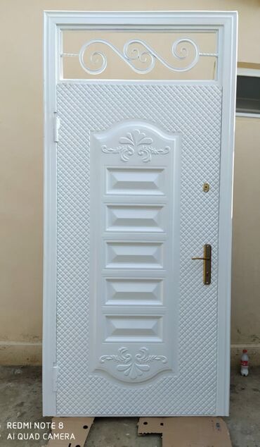 Giriş qapıları: Yeni Giriş qapısı Zəmanətli, Ödənişli quraşdırma, Ünvandan götürmə — 10