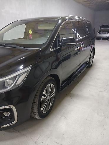 приборка: Kia Carnival: 2019 г., 2.2 л, Автомат, Дизель, Минивэн — 7