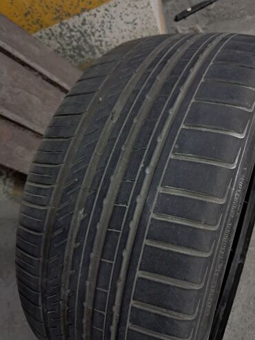 шины на газ 53: Satılır: Avtomobil şini - Ölçü: 255/35 ZR21 - təzə kimidir heç bir
