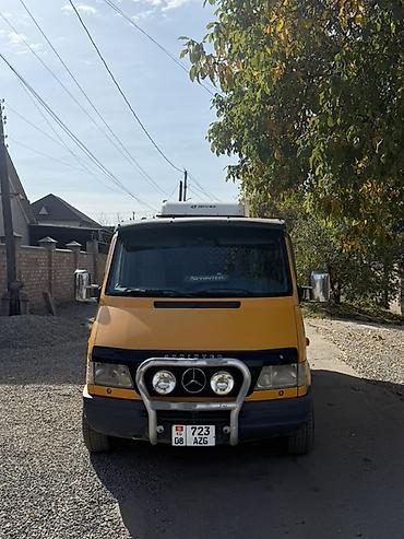 спринтер мотор 2 2: Грузовой бортовой автомобиль Mercedes‑Benz Sprinter (двухрядная — 3