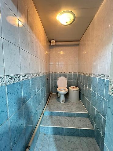 Продажа коттеджей и домов: Жер там сатылат! Адрес: Ак Ордо 1, ул Бермет Сотых: 5 сотых, по факту — 18