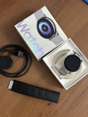 самсунг часы женские: Продаю женские часы Samsung watch activ в хорогем состоянии!