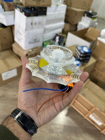 Digər işıqlandırma: 3 rəngli XRUSTAL spotlar: Anbardan birbaşa satış olduğu üçün 10 azn — 13