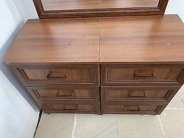 qedimi komod: Mebel dəsti – 6 çekmecəli komod - Material: ağac teksturalı — 2