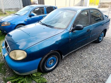 Daewoo: Daewoo Lanos: 1996 г., 1.5 л, Механика, Бензин, Седан