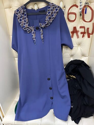 Ziyafət donları: Paltarların hər biri ideal veziyyetdedi 1-2 defe qeyinilib. Qiymət — 5