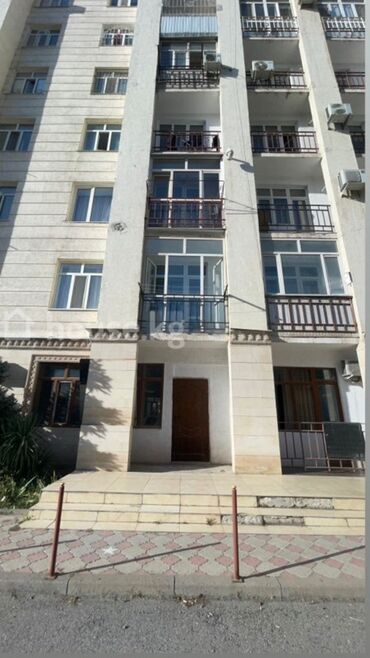 гагарина чапаева: Продаю Офис 100 м², Без ремонта, Многоэтажное здание, 1 этаж