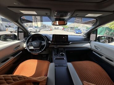 Toyota: Toyota Sienna: 2021 г., 2.5 л, Автомат, Гибрид, Минивэн — 9
