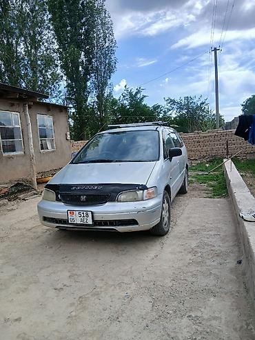 fh 12: Honda Odyssey: 1995 г., Автомат, Бензин, Минивэн — 2