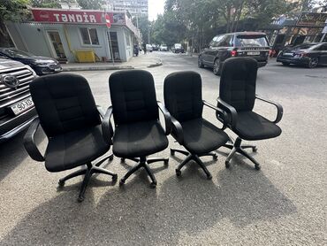 купить мебель для офиса бу: Kreslolar hər şeyleri işlək yaxşı vəziyyətdə