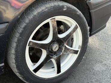 Volkswagen: Volkswagen Vento: 1992 г., 1.8 л, Механика, Бензин, Седан — 7