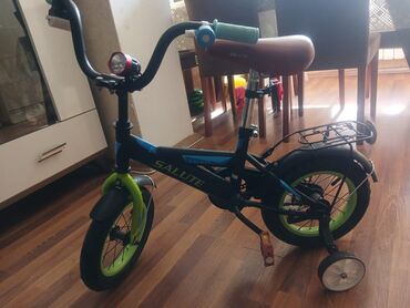 velosebetler: İşlənmiş İki təkərli Uşaq velosipedi Salcano, 12", Ünvandan götürmə