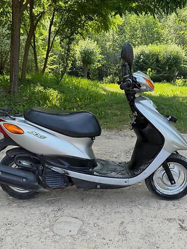 skuter uşaq ucun: Yamaha skuter – şəhər içi hərəkət üçün yığcam və qənaətcil model — 2