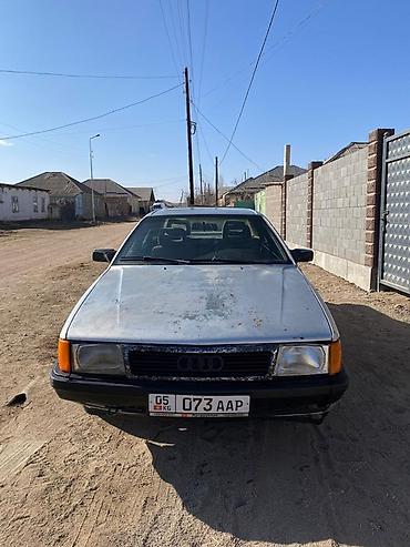 Audi: Audi 100: 1988 г., Седан — 2