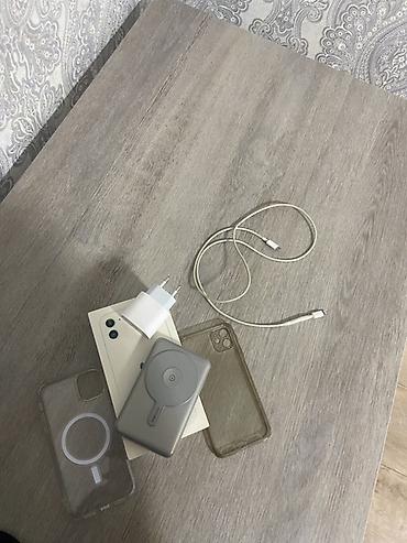 iphone 11 qiymeti işlənmiş: IPhone 11, 128 GB, Ağ, Face ID — 2