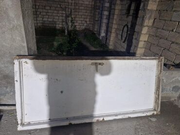 dəmir qap: Dəmir qapı 100 azn ünvan Sumqayıt. Leyla2989 Yalnız vatsap zəngi və