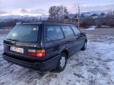 Volkswagen: Volkswagen Passat: 1992 г., 1.8 л, Механика, Бензин, Универсал