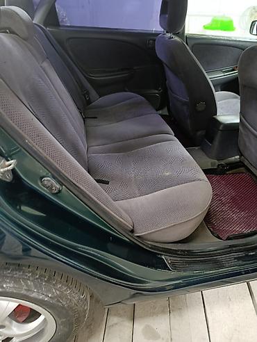 avensis 2001: Toyota Avensis: 1998 г., 1.8 л, Механика, Бензин, Хэтчбэк — 7