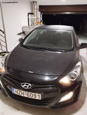 Hyundai i30: 1.4 l. | 2013 έ. Χάτσμπακ