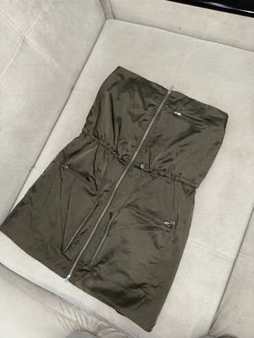 Вечерние платья: Девочки, разрузка гардероба, платья носила только раз, цены от 300 до — 17