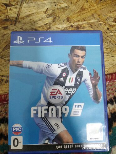 playstation 4 купить: Игры для ps4 ( плейстейшен 4) fifa 19 - 400 сом fifa 14- 300 сом