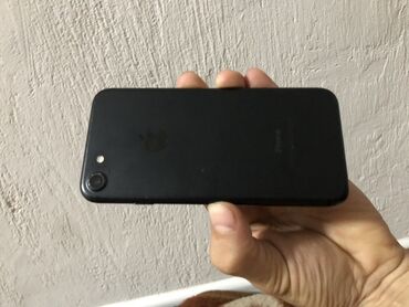 купить айфон 5 se бу: IPhone 7, Б/у, 128 ГБ, Черный, 78 %