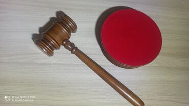 Другие товары для дома: Классический судейский молоток из натурального дерева, дополненный