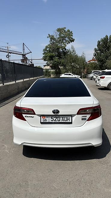 apollo solo: Toyota Camry: 2014 г., 2.5 л, Автомат, Гибрид, Седан — 2