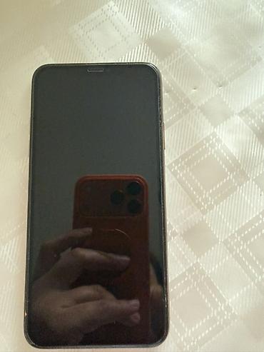 aphone xs max: IPhone 11 Pro Max, цвет Gold - Экран 6.5" Super Retina XDR (OLED) — 3