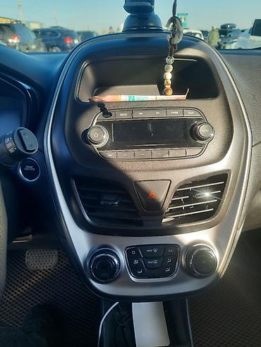 Chevrolet: Chevrolet Spark: 2017 г., Автомат, Бензин, Хэтчбэк — 7