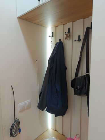 продаю 2х команатную квартиру в 7 мкр: 2 бөлмө, 71 кв. м, Элитка, 7 кабат, Дизайнердик ремонт