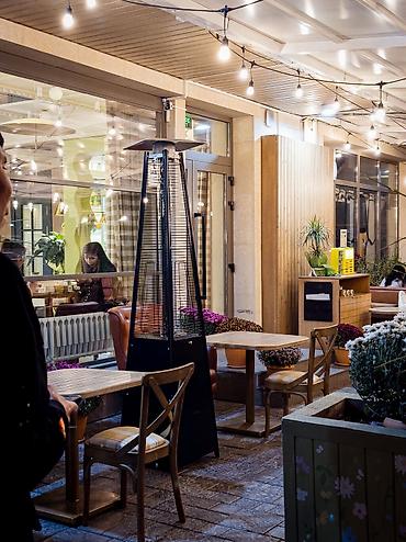 Другие отопительные приборы: Кварцевые и обычные обогреватели Есть два вида: Кварцевый — 8