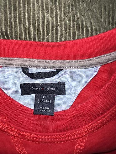 burberry papuce: TOMMY HILFIGER majica vel.M (12/14 Y) odlično očuvana — 3
