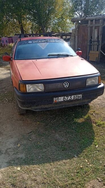 гур на пассат: Volkswagen Passat: 1989 г., 1.8 л, Механика, Бензин, Седан